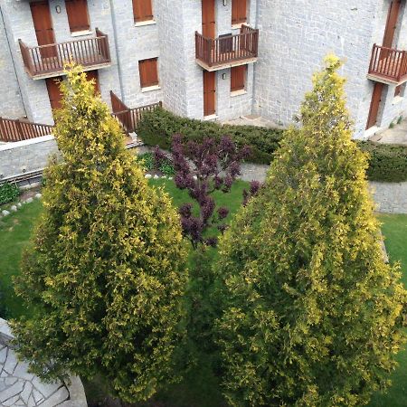 Apartamento Pico De Alba Benasque Dış mekan fotoğraf